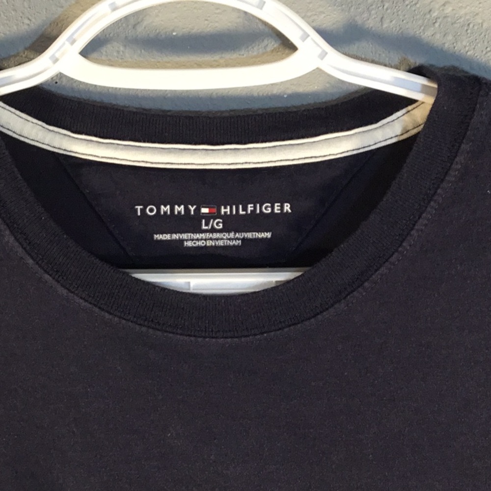 🇺🇸🇺🇸  🟥⬜️🟦”Tommy Hilfiger Tee “🟥⬜️🟦  🇺🇸🇺🇸 - Picture 2 of 3